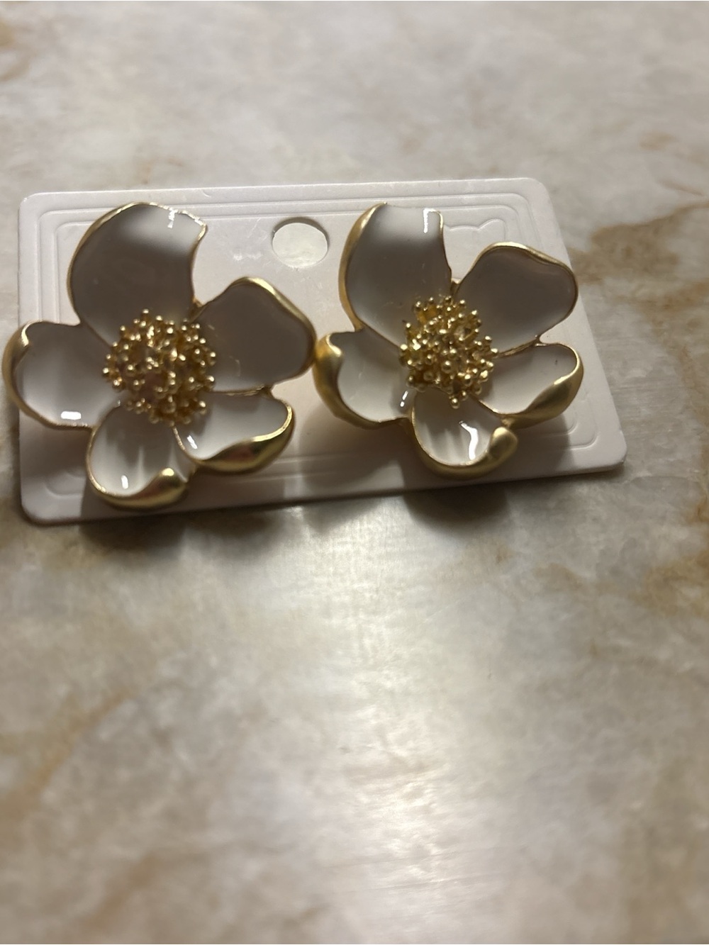 Vintage White and Gold Flower Statement Stud Earrings